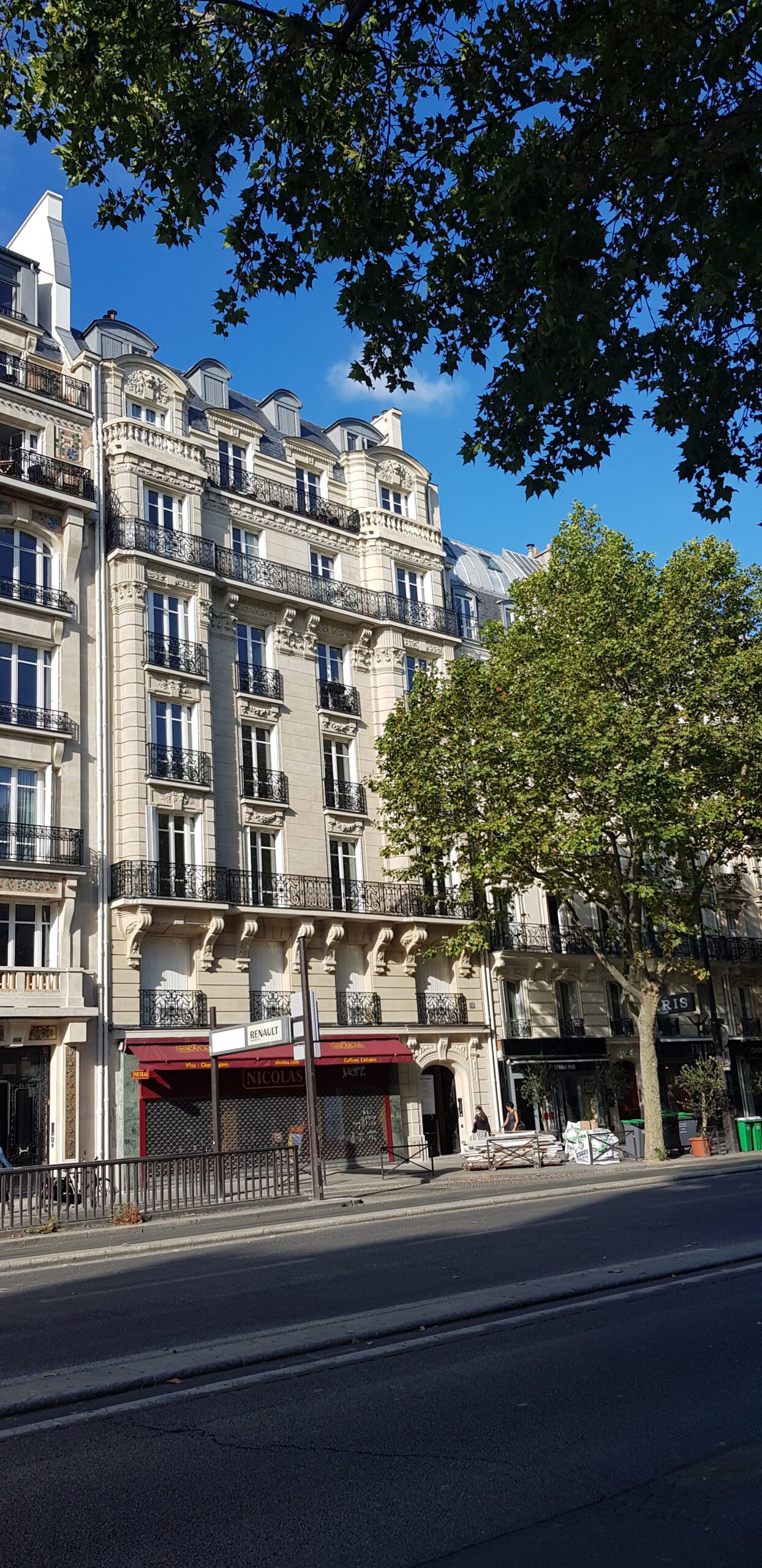 120 – 120bis boulevard du Montparnasse – 75014 Paris